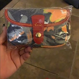 Dooney & Bourke Flap wristlet